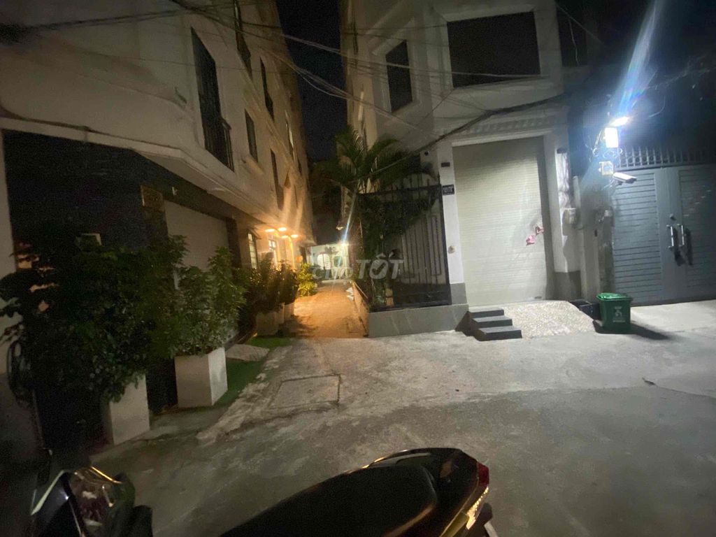 cho thuê phòng HOàng Hoa Thám, trệt lối đi riêng
