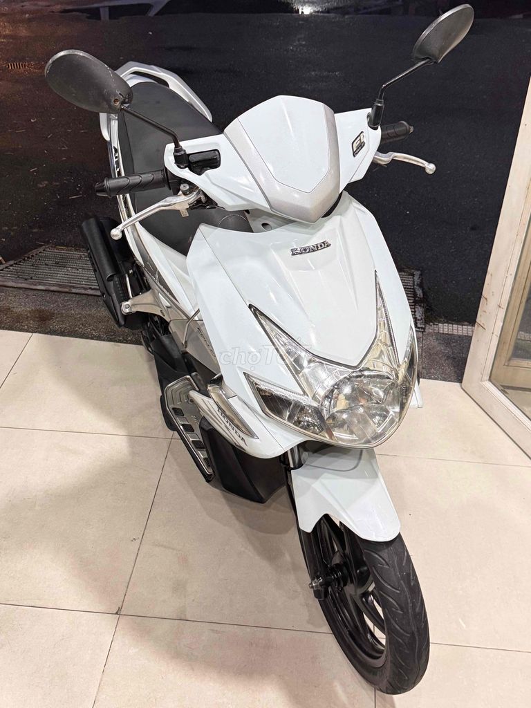 Honda Air Blade 110 Fi тайской сборки 2011 (в чехле), госномер Хошимина