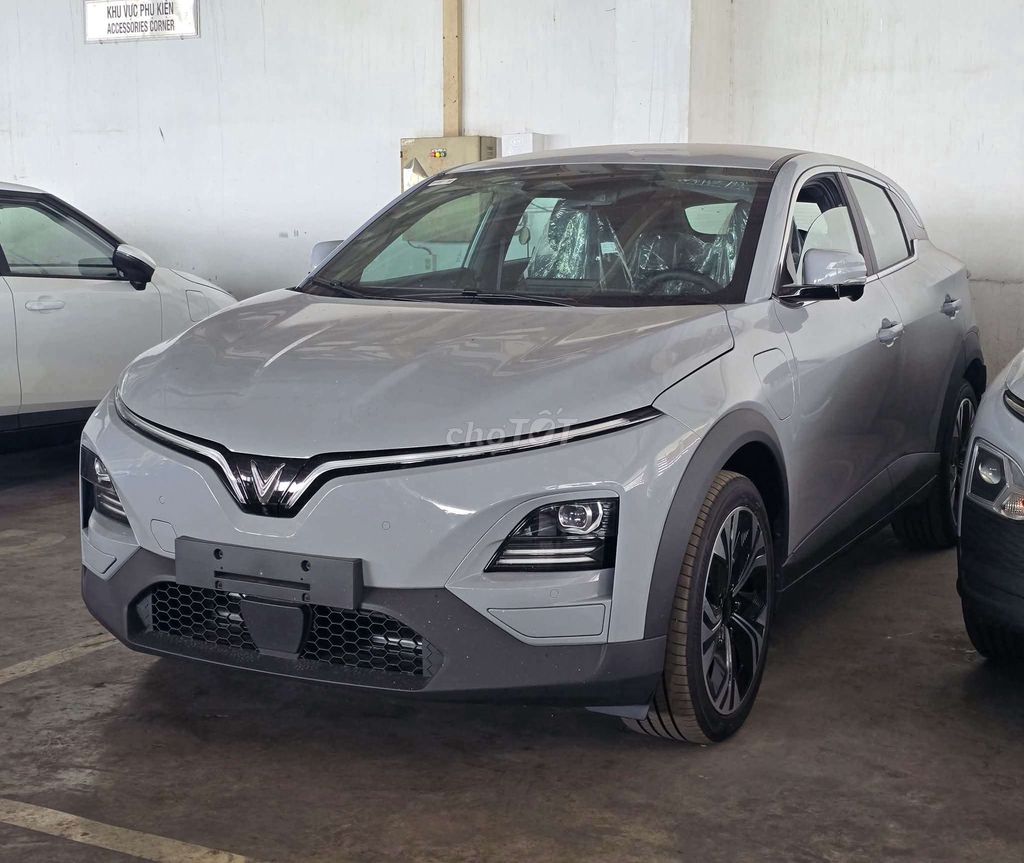 VF6 Plus TC1 xám 2025 - Xe hiếm sẵn kho giao ngay. Mua bán Ô tô tại Quận 5 Tp Hồ Chí Minh được đăng bởi Huy Vinfast Võ Văn Kiệt hình 2