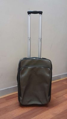 Vali size20 Boss- Thương gia. Mua bán Túi xách tại Quận Đống Đa Hà Nội được đăng bởi Phạm văn Thanh