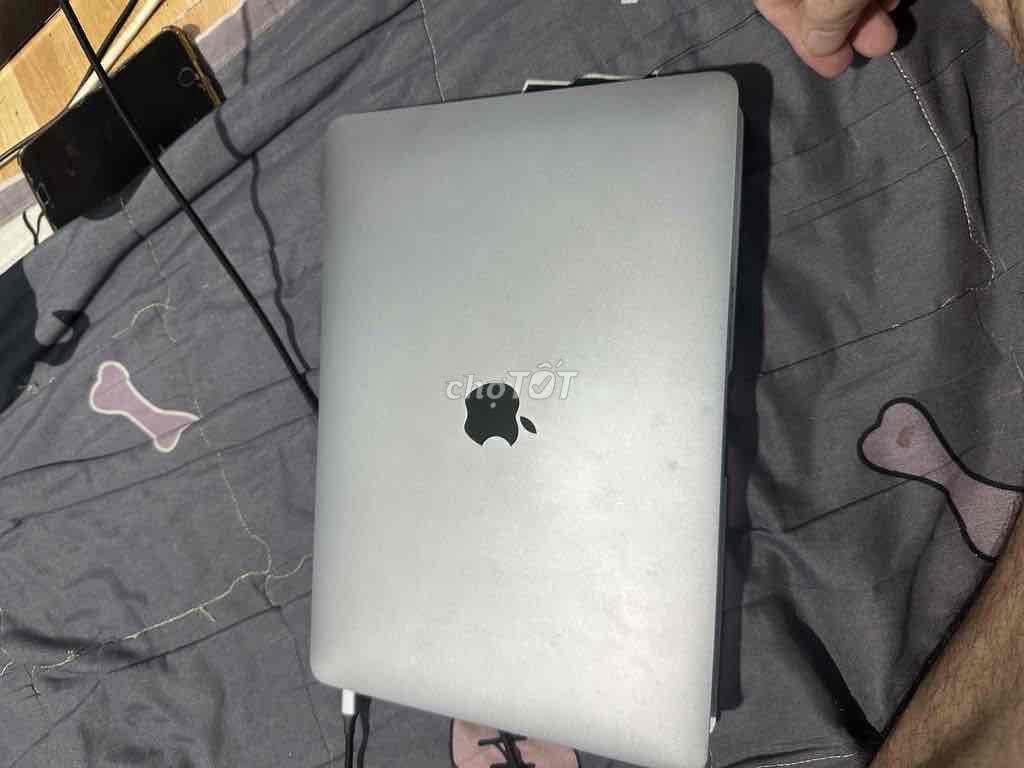 Apple MacBook Air M1 8GB/256GB Bạc. Mua bán Laptop tại Quận 12 Tp Hồ Chí Minh được đăng bởi Tony hình 1