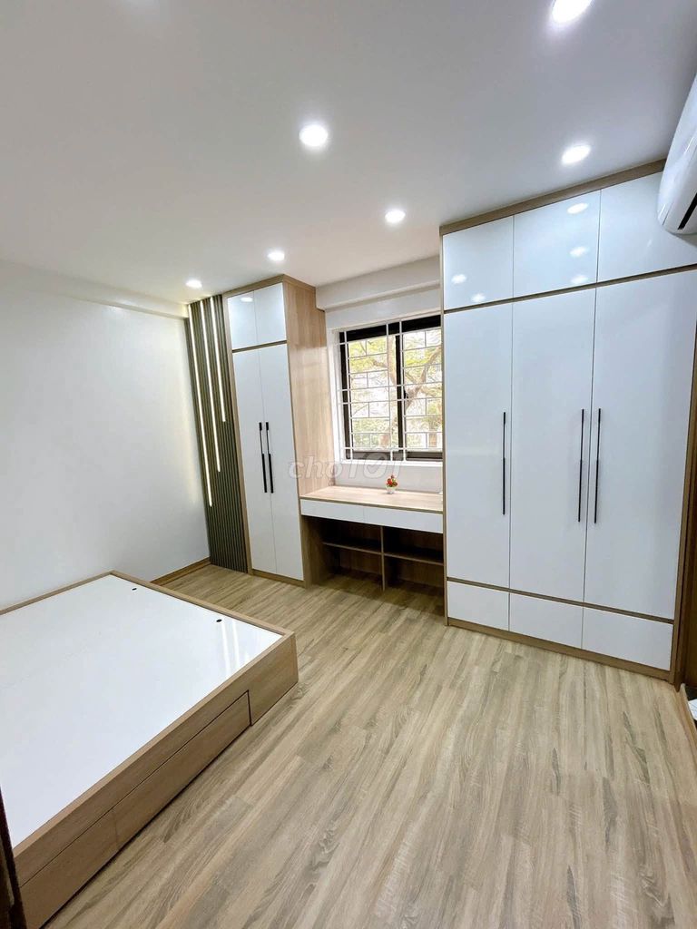 Продается квартира CT4A X2 Bac Linh Dam, 69 м2, полностью меблированная