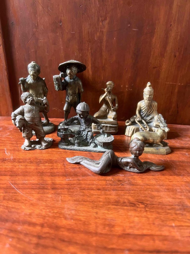 Tượng đồng Thái Lan phong cách Châu Âu. Mua bán Đồ sưu tầm, đồ cổ tại Thành phố Châu Đốc An Giang được đăng bởi Lê Bình Cầm Đồ 2 hình 1