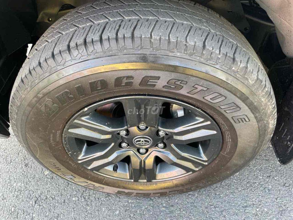 🍀Bán TOYOTA HILUX E 2.4cc - 4x2 - AT , sx 2021. Mua bán Ô tô tại Quận Bình Tân Tp Hồ Chí Minh được đăng bởi MR Hiền  hình 14