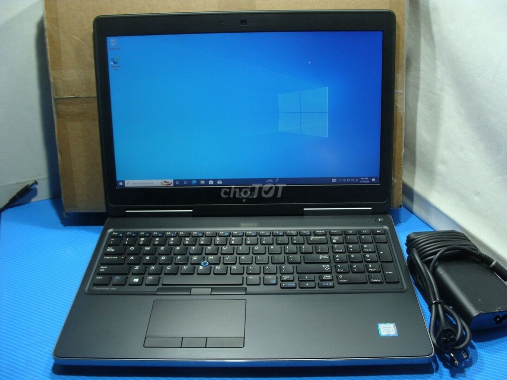 Dell 7520 i7 (6920HQ,16GB,256GB ) M2200