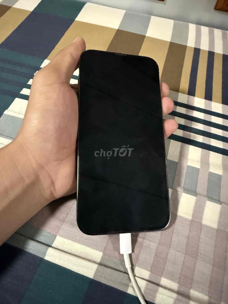 Apple iPhone 13 Pro Max 128GB Lock Hơi xước. Mua bán Điện thoại tại Quận Sơn Trà Đà Nẵng được đăng bởi Doãn Tuấn hình 1