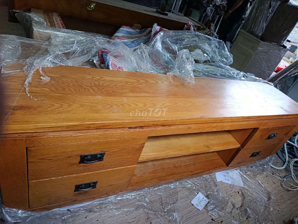Kệ tivi gỗ nhập khẩu. Mua bán Tủ, kệ gia đình tại Quận Tân Bình Tp Hồ Chí Minh được đăng bởi Mr Vương hình 1