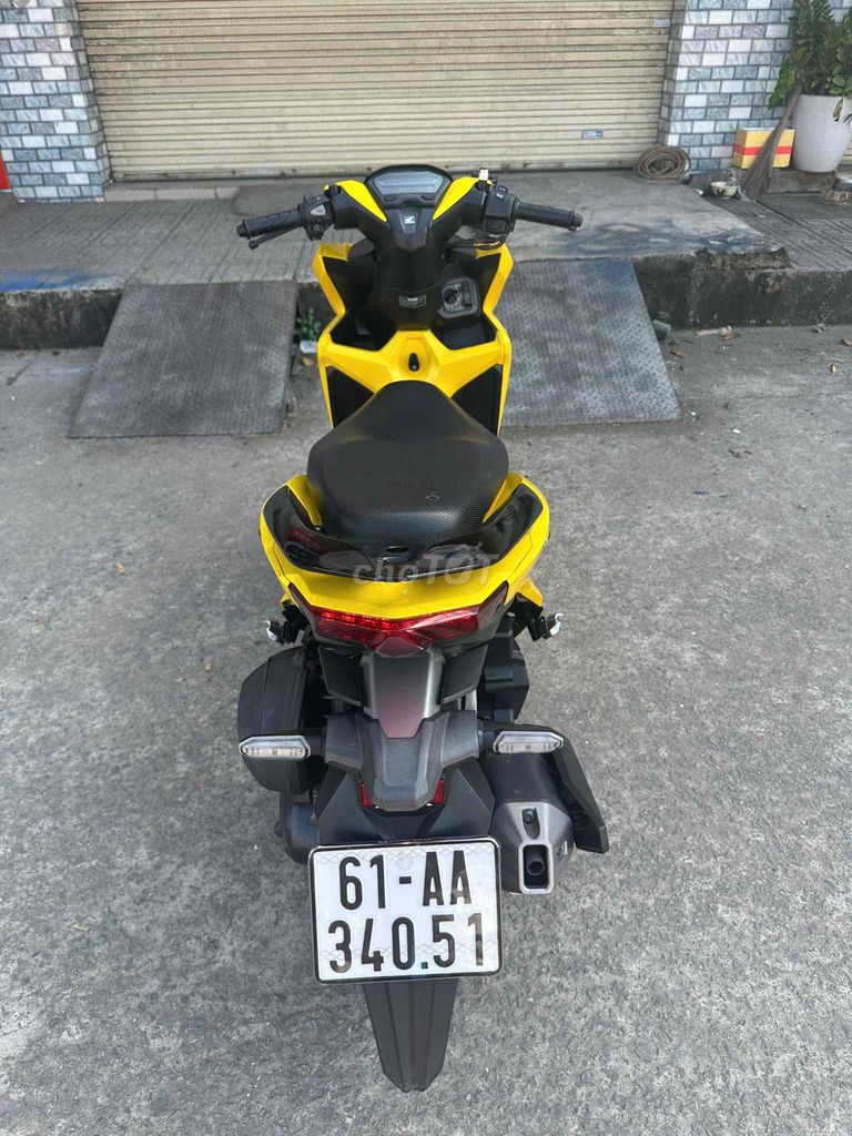 Honda Vario 150 2019 màu Vàng. Mua bán Xe máy tại Thành phố Thuận An Bình Dương được đăng bởi Xe Máy Cũ Bình Dương hình 5