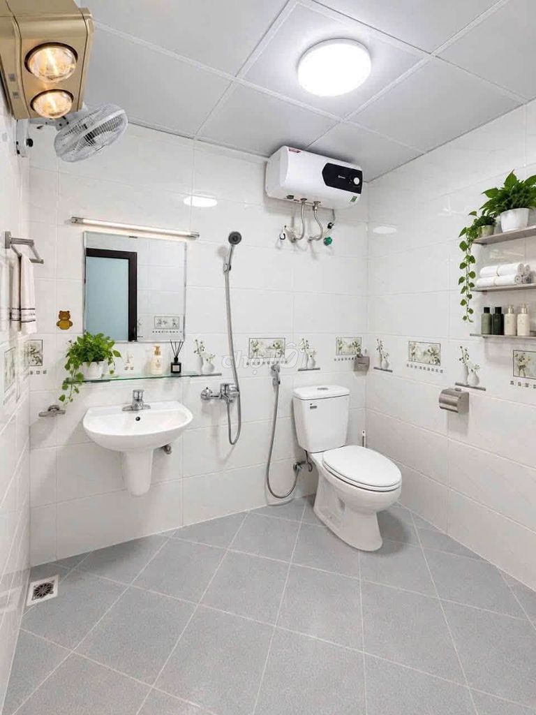 Дом целиком Кимма - Бадинь - 30 м² x 4 этажа