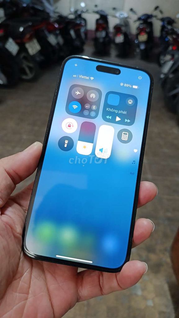 iPhone 14 Pro Max 128GB. Mua bán Điện thoại tại Quận Tân Bình Tp Hồ Chí Minh được đăng bởi hien nguyen hình 1