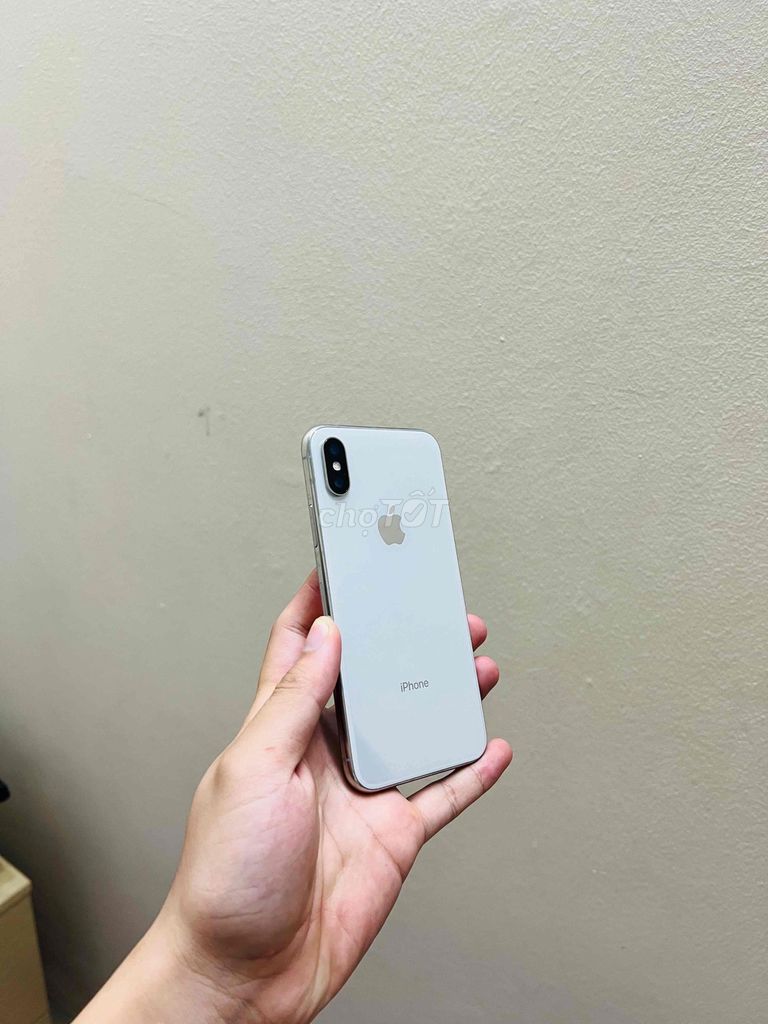 Apple iPhone X 64GB Bạc cũ Face ID chập chờn. Mua bán Điện thoại tại Quận Thanh Xuân Hà Nội được đăng bởi tungha2005 hình 1