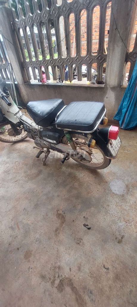 Honda cub 50. Mua bán Xe máy tại Huyện Ea Súp Đắk Lắk được đăng bởi Đinh đức hạnh hình 1