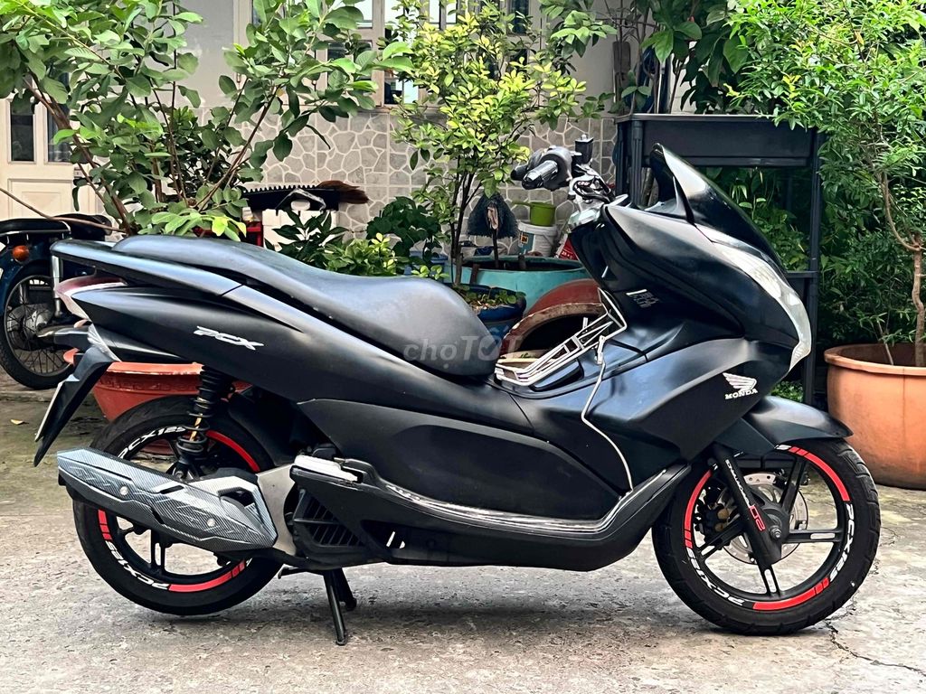 Honda Pcx thái 125 smartkey Fi bstp chính chủ. Mua bán Xe máy tại Quận 8 Tp Hồ Chí Minh được đăng bởi Golden hình 4