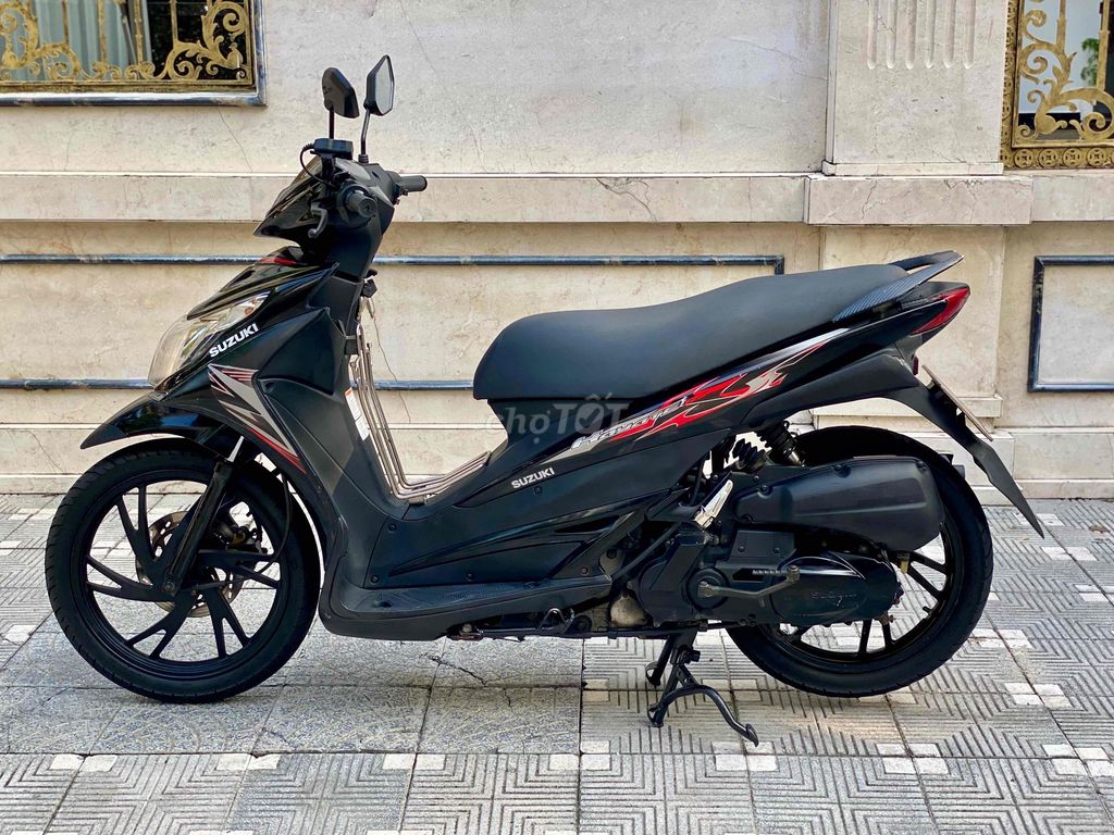 🌈 Сверхбыстрая беговая машина Suzuki Hayate 125 Fi