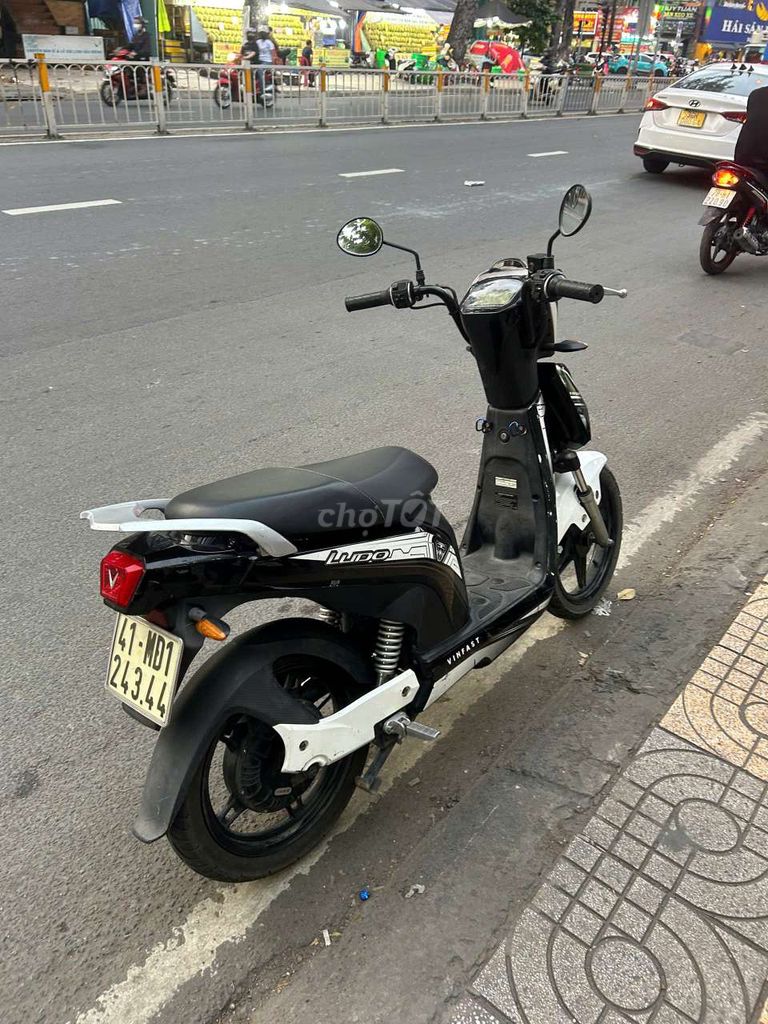 VINFAST LUDO 2020 Đen trắng 27000 km. Mua bán Xe điện tại Quận 5 Tp Hồ Chí Minh được đăng bởi Quyền Sang hình 1