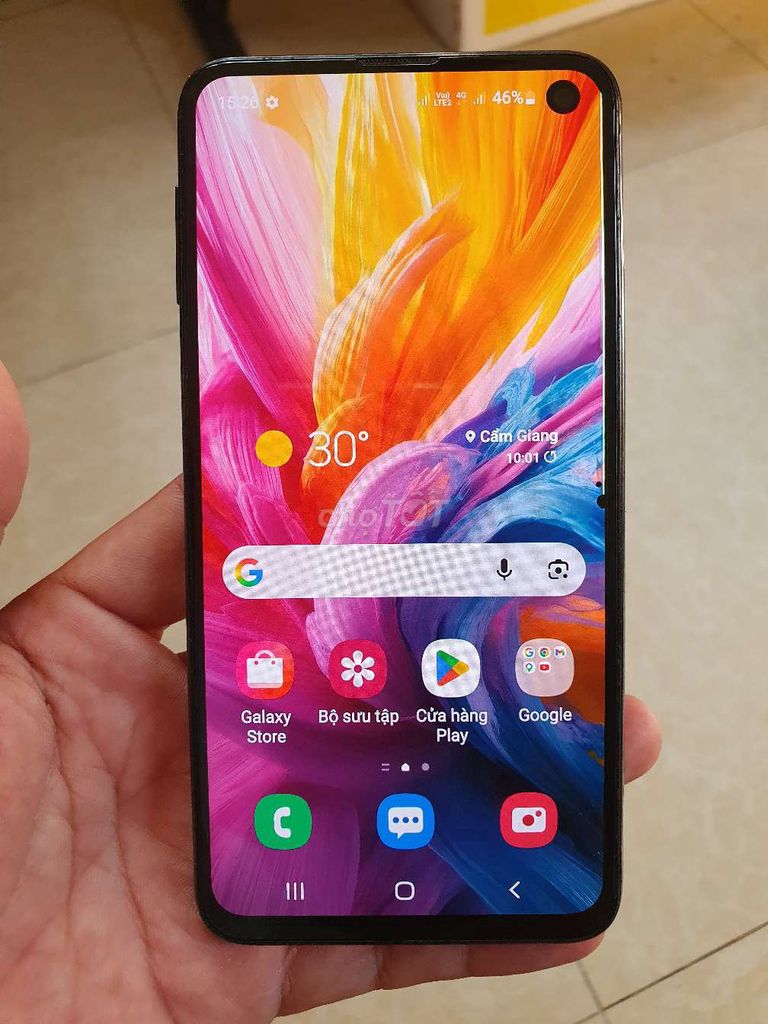 Samsung Galaxy S10e Đen 2 SIM. Mua bán Điện thoại tại Huyện Hòa Thành Tây Ninh được đăng bởi quoc anh hình 1
