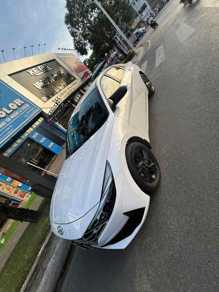 Hyundai Elantra 2022 Elantra 1.6 AT - 29000 km. Mua bán Ô tô tại Thành phố Vũng Tàu Bà Rịa - Vũng Tàu được đăng bởi mua bán hàng thanh lý giá rẻ hình 6