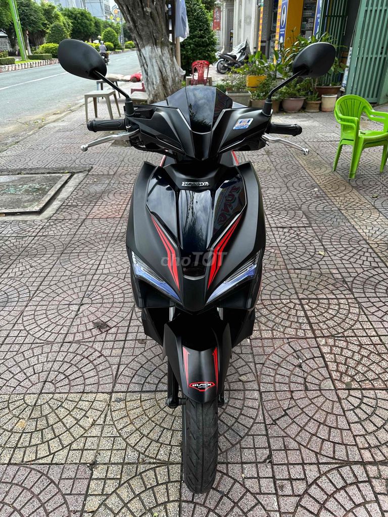 Honda Air Blade 2017 Đen nhám zin dep vĩnh long. Mua bán Xe máy tại Thành phố Vĩnh Long Vĩnh Long được đăng bởi xe máy Tùng Beo hình 1