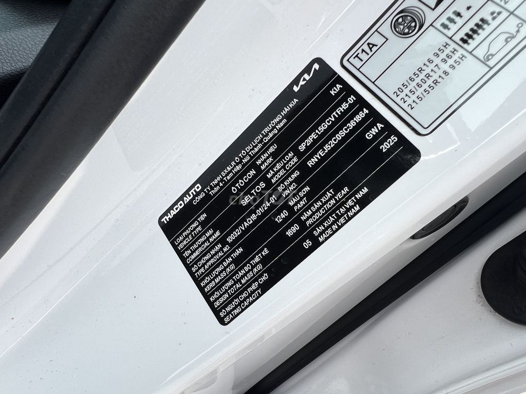 Kia Seltos 2025 Premium 1.5 AT- 2 nghìn km NHƯ MỚI. Mua bán Ô tô tại Quận Cầu Giấy Hà Nội được đăng bởi Xe Cũ Dương Đô hình 21