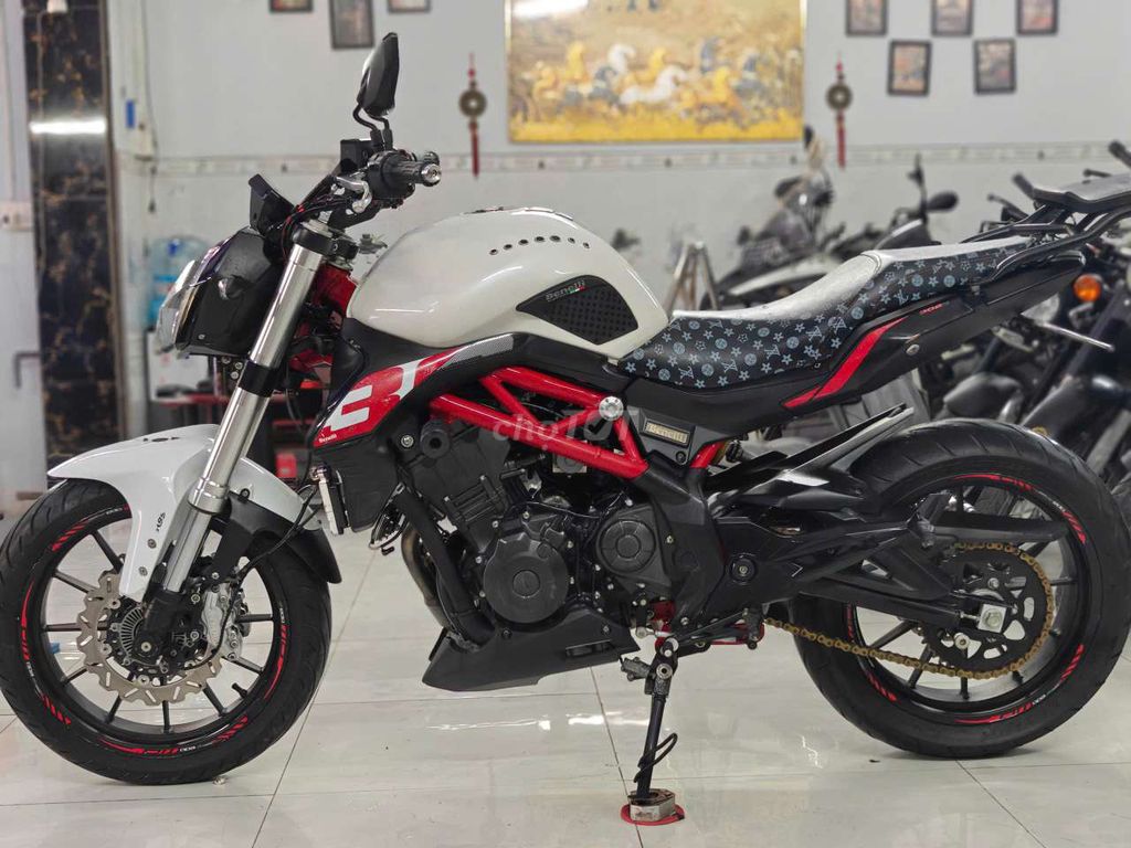 Benelli 302s đk 2019 27k miles chính chủ bao ký. Mua bán Xe máy tại Huyện Bình Chánh Tp Hồ Chí Minh được đăng bởi Đông Moto Bình chánh  hình 4