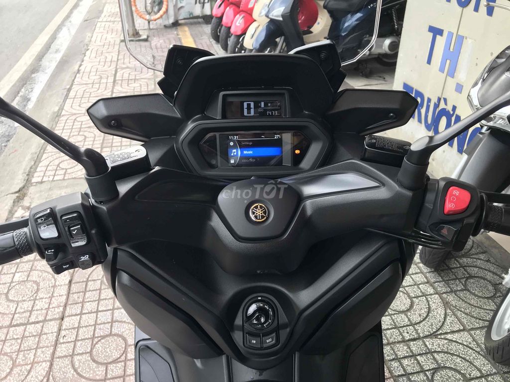 XMAX300 BSTP 1 CHỦ - ZIN NGUYÊN CON - GÓP NỢ XẤU. Mua bán Xe máy tại Quận 8 Tp Hồ Chí Minh được đăng bởi XE MÁY NGUYỄN MINH SƠN hình 4