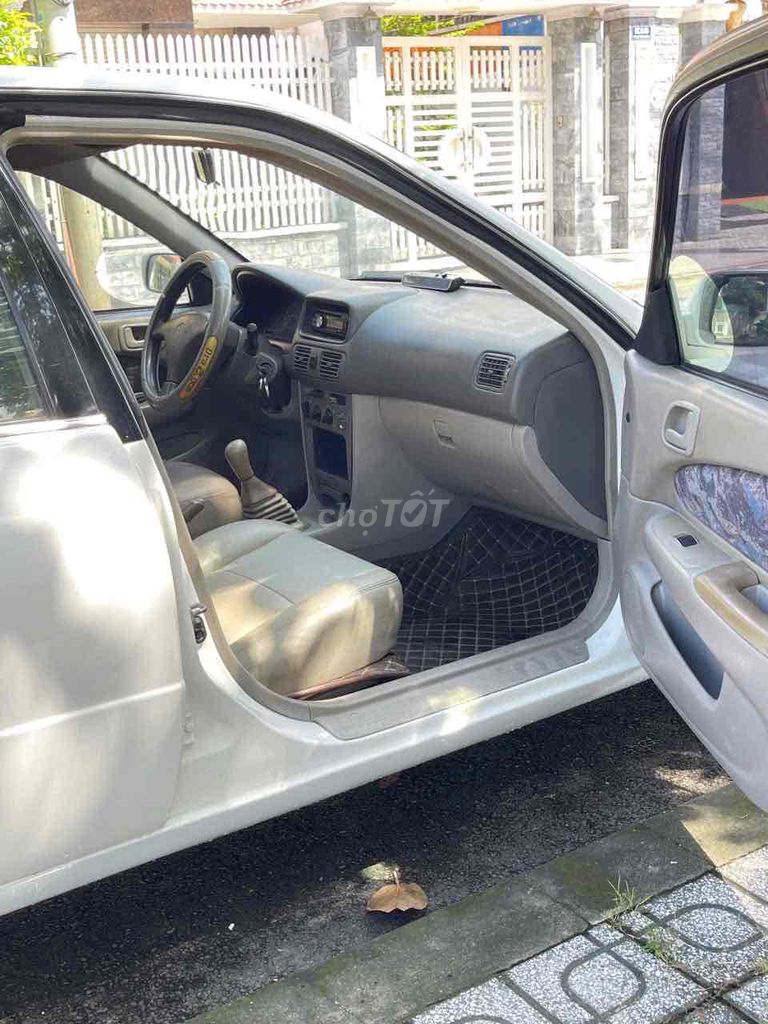 Toyota Corolla 1.6 Trắng 5 chỗ. Mua bán Ô tô tại Thành phố Bến Tre Bến Tre được đăng bởi Phương Bến Tre hình 6