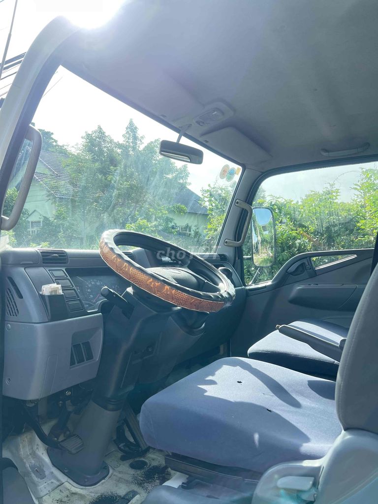 MITSHUBISHI FUSO 1T550 2017 BỬNG NÂNG. Mua bán Xe tải, xe ben tại Thành phố Thủ Dầu Một Bình Dương được đăng bởi AUTO HUY HOÀNG HIỆP hình 5