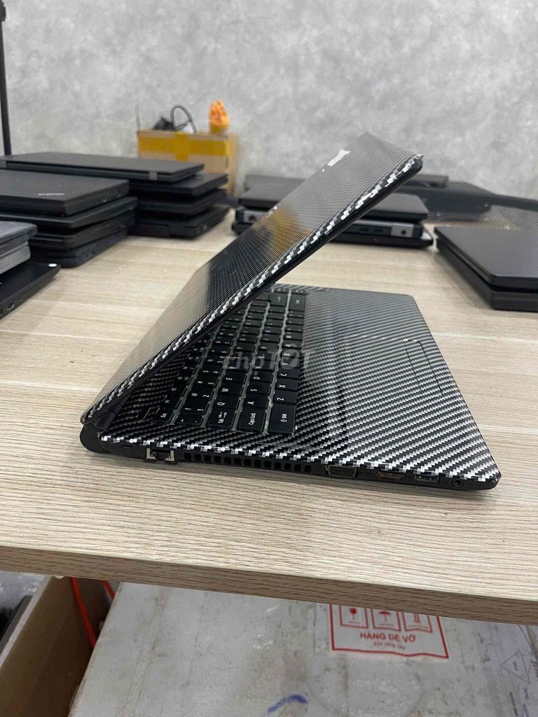Acer Aspire E1-470 Core i3 - SSD 120GB. Mua bán Laptop tại Thành phố Phan Thiết Bình Thuận được đăng bởi Phạm kim long hình 3