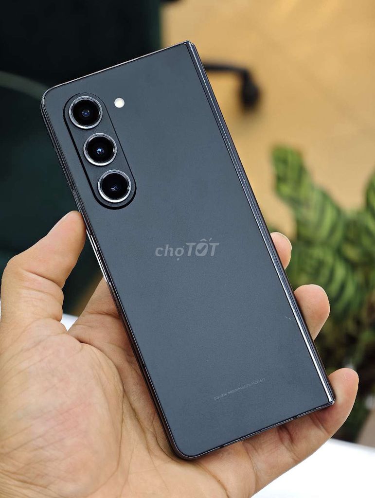 🔥THANH LÝ🔥FOLD 5 12/256GB NGUYÊN BẢN KHÔNG LỖI LẦM. Mua bán Điện thoại tại Quận Hải An Hải Phòng được đăng bởi 98 Ngô Gia Tự Hoàng Dũng Mobile Ngã 3 Văn Cao hình 1
