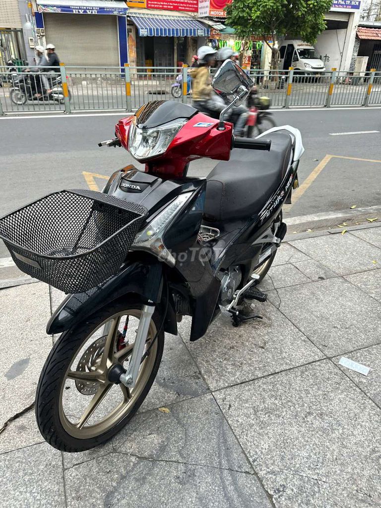 Honda future led FI 2020 mới 90% Bstp chính chủ. Mua bán Xe máy tại Quận Tân Phú Tp Hồ Chí Minh được đăng bởi Tuanduy hình 1