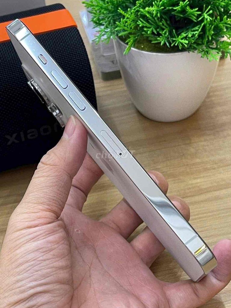iPhone 14 Pro Max Trắng. Mua bán Điện thoại tại Thành phố Sóc Trăng Sóc Trăng được đăng bởi NEW MOBIE hình 1