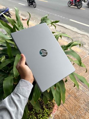 HP Notebook 240 G10 i5Gen13. Mua bán Laptop tại Thành phố Cà Mau Cà Mau được đăng bởi Thanh phong 