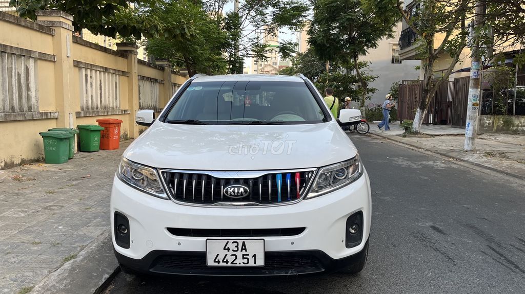 Kia Sorento 2019 2.4 GAT Deluxe - 137722 km. Mua bán Ô tô tại Quận Ngũ Hành Sơn Đà Nẵng được đăng bởi Mr Kim hình 5