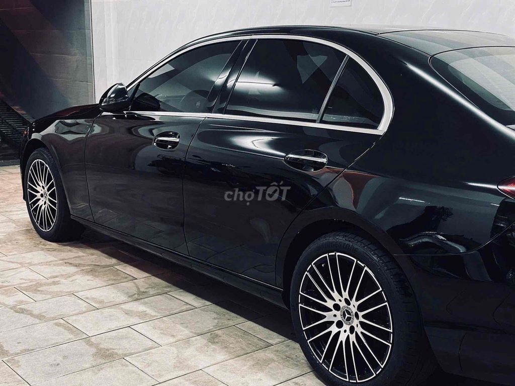 Mercedes Benz C200 Avantgarde Plus V1 2022. Mua bán Ô tô tại Quận 7 Tp Hồ Chí Minh được đăng bởi Khánh Vi hình 3