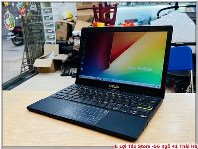 E pass Laptop asus Vivobook E210 12.5 inch HD. Mua bán Laptop tại Quận Đống Đa Hà Nội được đăng bởi Nguyễn Tiến Lợi