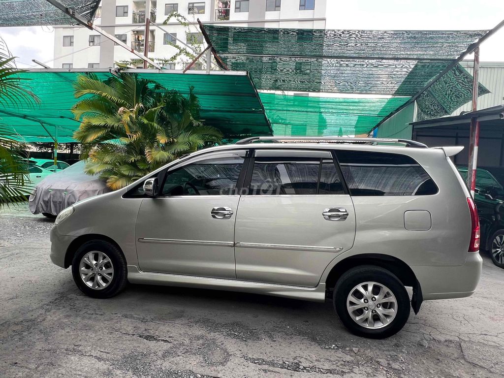 Toyota Innova 2007 photo 4