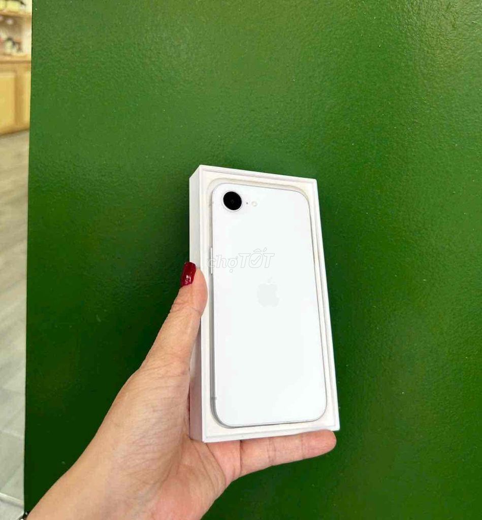 Apple iPhone SE 2020 Trắng 256GB Mỹ Like New. Mua bán Điện thoại tại Quận 3 Tp Hồ Chí Minh được đăng bởi Nam Á Mobile hình 1
