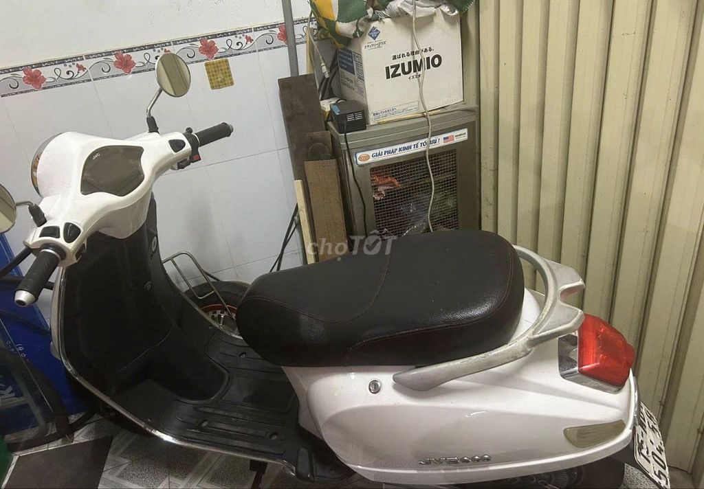 Xe điện màu Trắng đã qua sử dụng. Mua bán Xe điện tại Thành phố Dĩ An Bình Dương được đăng bởi Danny King hình 1