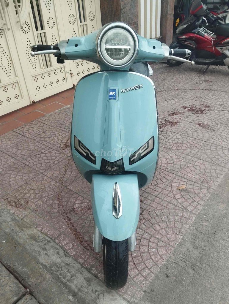 Xe điện vespa Dk Bike RomaSv bao lắp bình mới