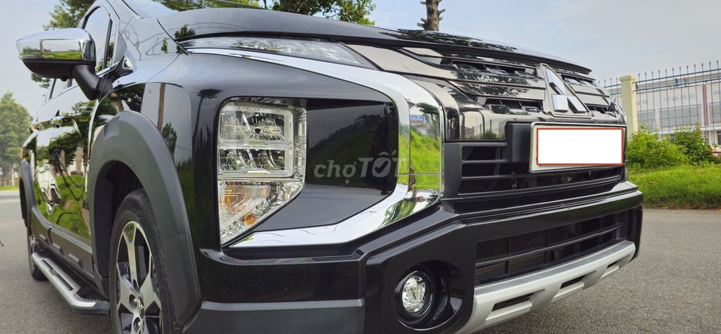 Mitsubishi Xpander Cross AT/ AUDIO 2020, màu Đen. Mua bán Ô tô tại Quận 6 Tp Hồ Chí Minh được đăng bởi Nam hình 3