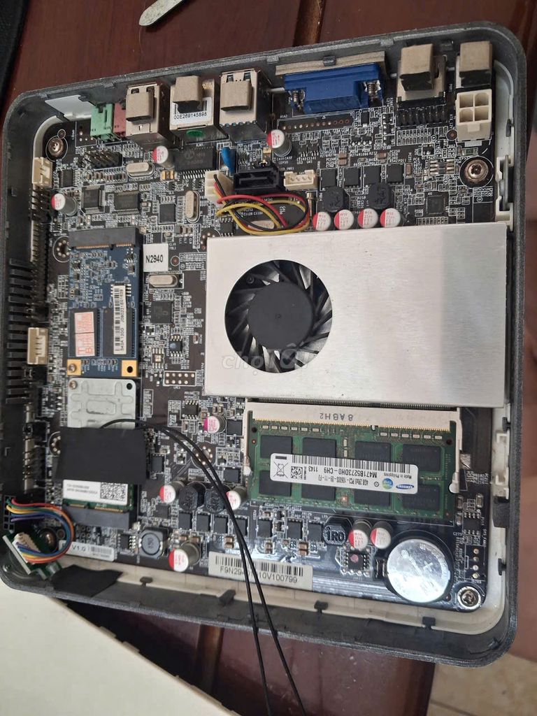 Mini PC Q3 Intel Celeron N2940 4GB/128GB. Mua bán Máy tính để bàn tại Thành phố Nam Định Nam Định được đăng bởi Lợi hình 1