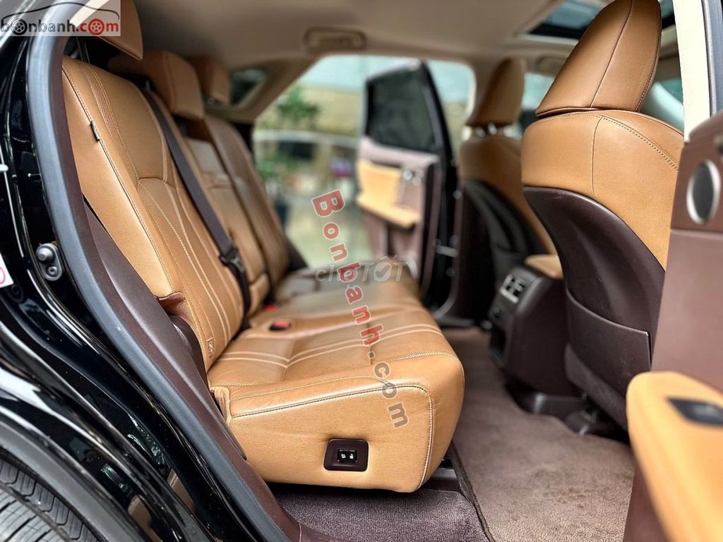 Lexus RX 350 2018 - 2 Tỷ 540 Triệu. Mua bán Ô tô tại Quận Hoàn Kiếm Hà Nội được đăng bởi Minh Duyên hình 4