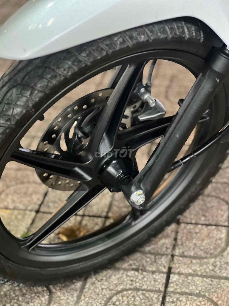 Future 125 Fi Đời Cao 9/2025 Odo 2.000km Bs85 9chu. Mua bán Xe máy tại Quận 11 Tp Hồ Chí Minh được đăng bởi Hưng Từ hình 10