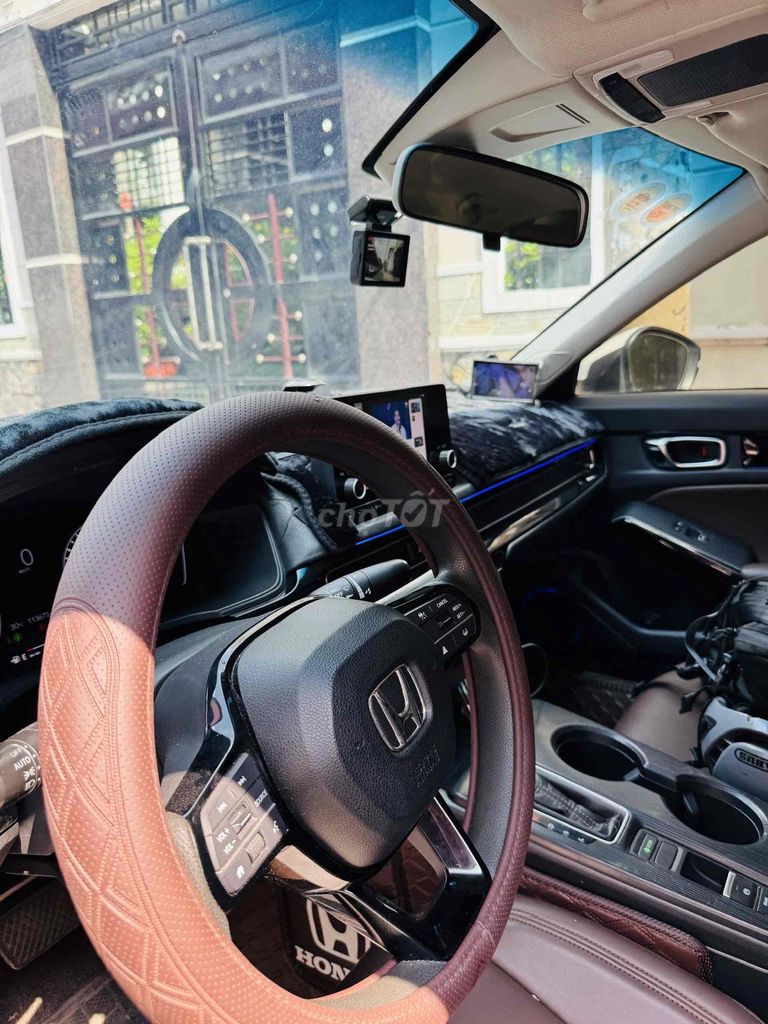 cần bán civic 1.5 2022 bản G màu trắng. Mua bán Ô tô tại Quận 11 Tp Hồ Chí Minh được đăng bởi computer phuong anh hình 10