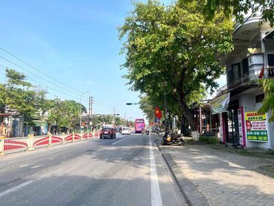 (HG)BÁN MẢNH ĐẤT MẶT TIỀN NGUYỄN TẤT THÀNH NGAY UỶ BAN HƯƠNG THUỶ. Mua bán đất tại Thị xã Hương Thủy Thừa Thiên Huế được đăng bởi Vu Nguyen