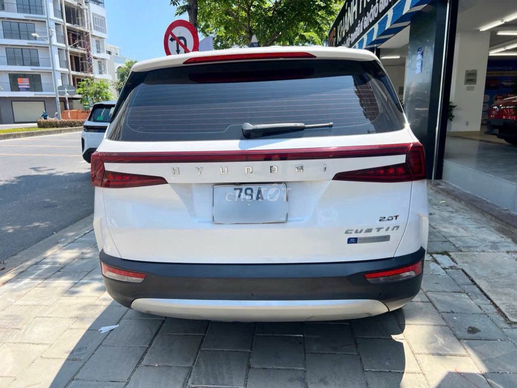 Hyundai Custin 2.0 Turbo 2023 белый