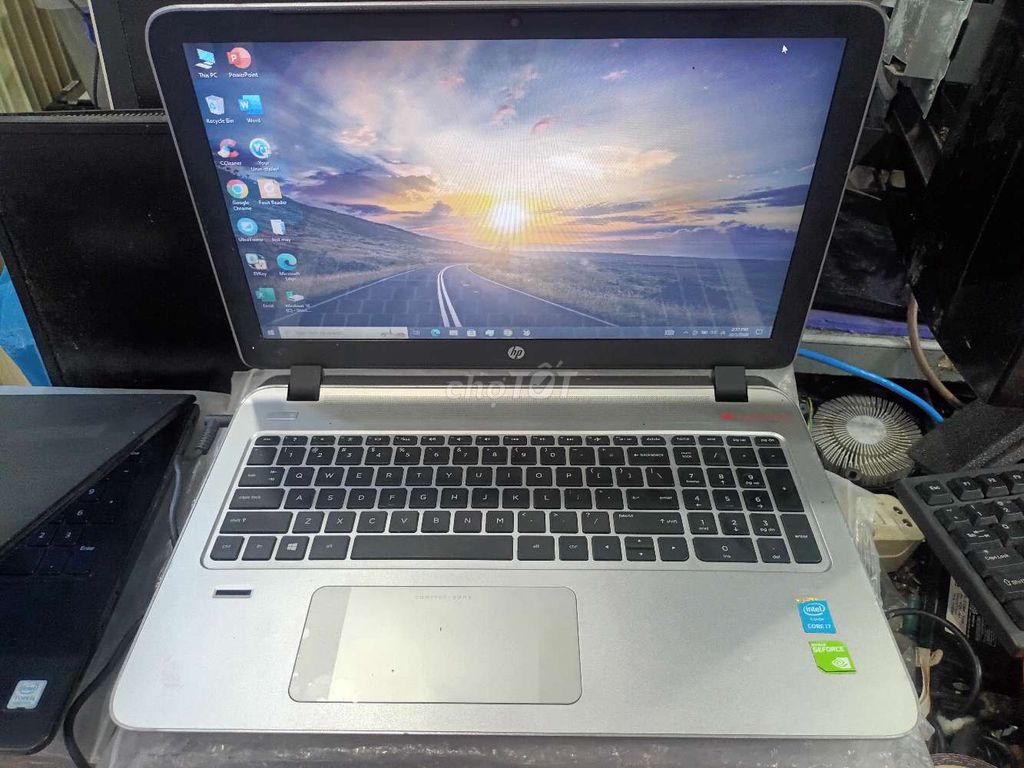 HP 15 Notebook i7-5500U ram8g ssd240g vga 840 2G. Mua bán Laptop tại Quận Hải Châu Đà Nẵng được đăng bởi Anh Lý hình 1