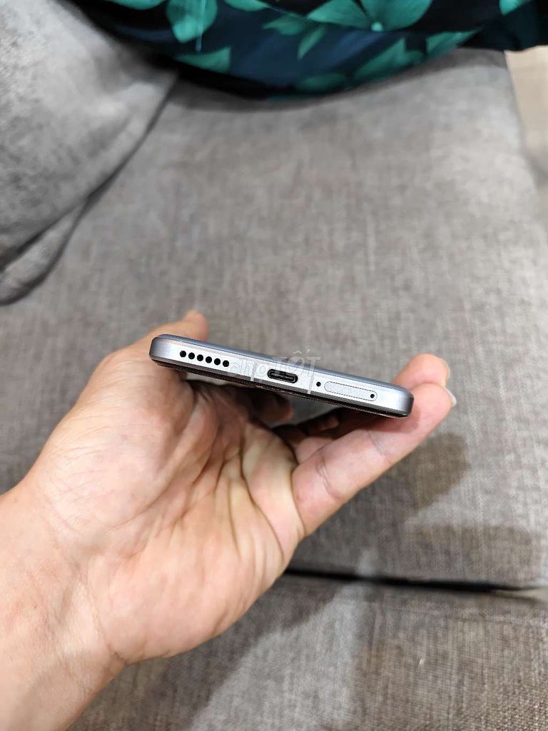 Honor Magic 7 Pro 256GB Ánh bạc. Mua bán Điện thoại tại Quận Hà Đông Hà Nội được đăng bởi Mr Q hình 1