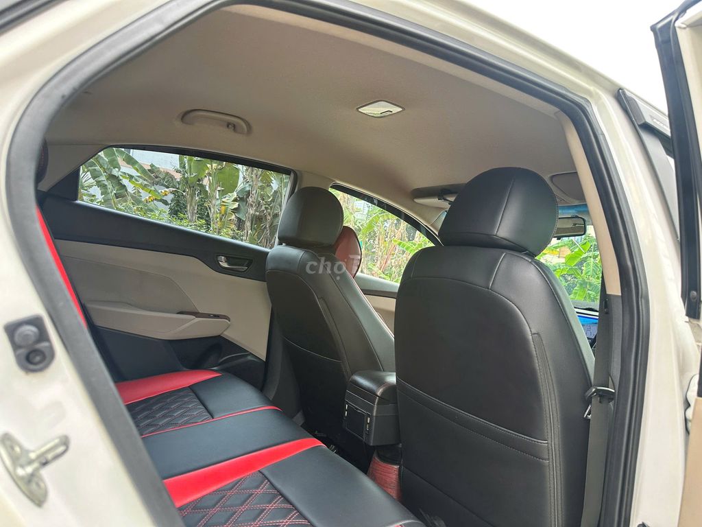 Hyundai Accent 2019 số sàn, màu trắng full đồ chơi. Mua bán Ô tô tại Quận Gò Vấp Tp Hồ Chí Minh được đăng bởi Việt 8080 hình 10