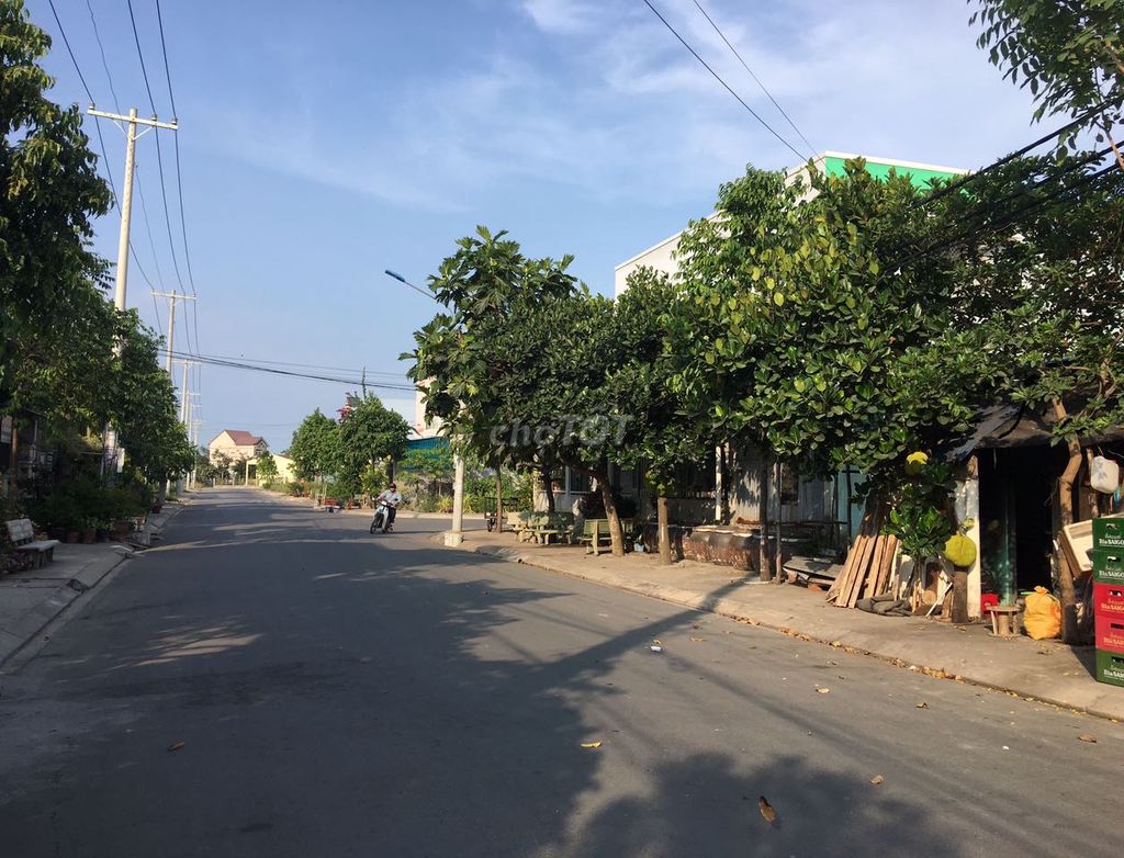 Nợ Bank bán gấp Lô đất 110m2 mặt đường Nguyễn Văn Khạ, Giá 1 Tỷ 4